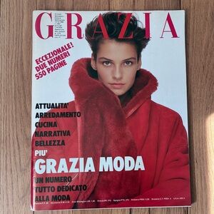 GRAZIA Moda Italian Fashion Magazine, 10/12/1986; magazine is written in Italian